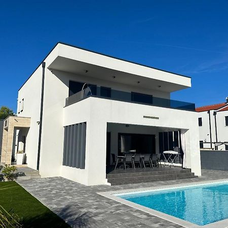 Villa Mila Vrsi Exteriör bild